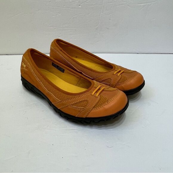 TEVA BALLET FLATS IN BURNT ORANGE - Picture 1 of 6